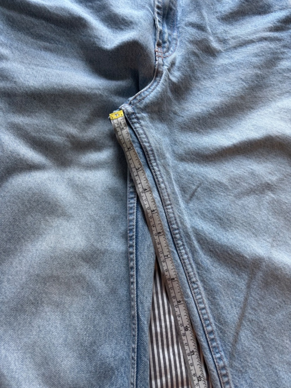 Zara - Size 6 Wide Leg Denim - Non-Stretch - 33" inseam - Picture 8 of 9